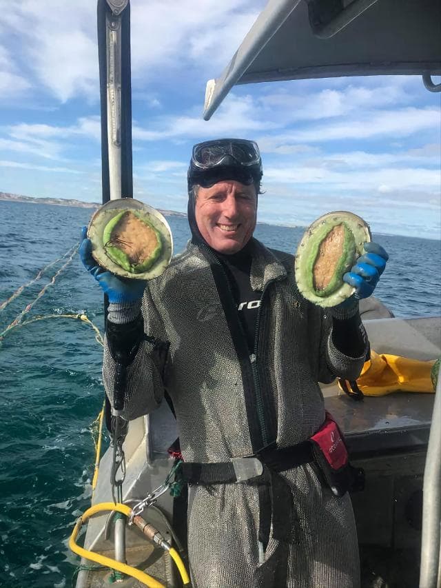 Darryl Carrison - Abalone Diver